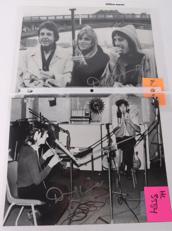 Lot 145229: DENNY LAINE PAUL MCCARTNEY AND WINGS AUTOGRAPH