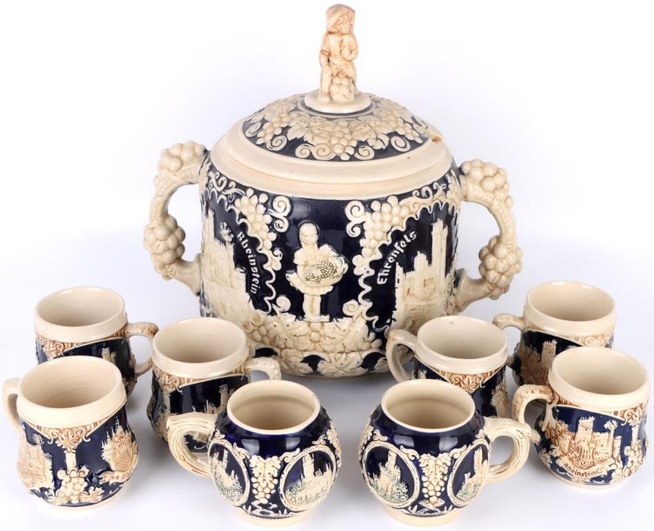 Lot 145249: EARLY 20TH C. WEST GERMAN PORCELAIN PUNCH SET