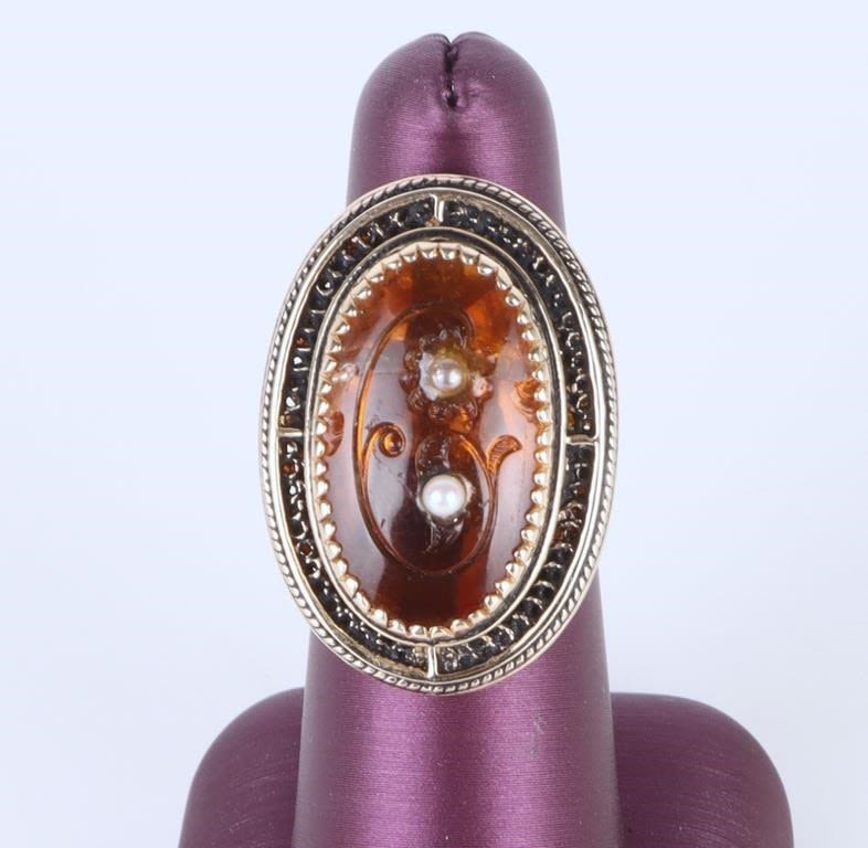 Lot 145038c: 14K YELLOW GOLD AMBER & PEARL ORNATE RING