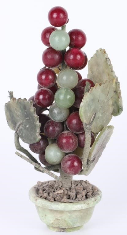 Lot 146227: ANTIQUE ASIAN HAND-CARVED NEPHRITE GRAPES IN POT