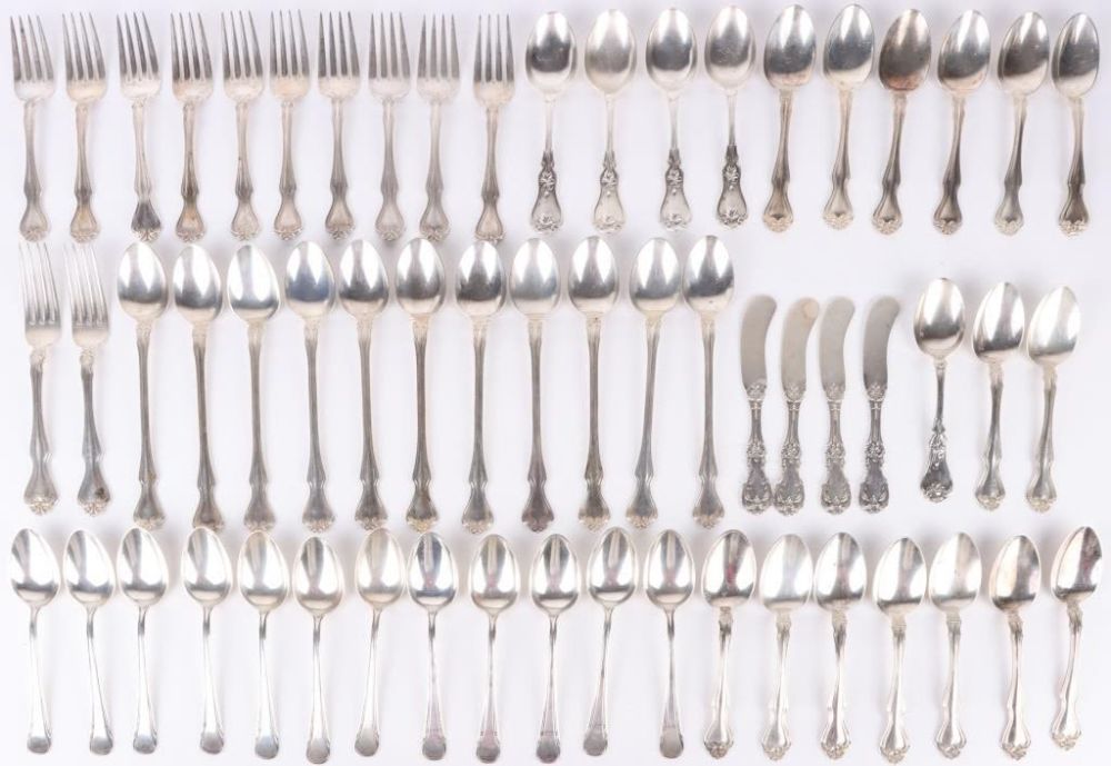 Lot 146235: STERLING SILVER VARIED FLATWARE SET - LOT OF 58