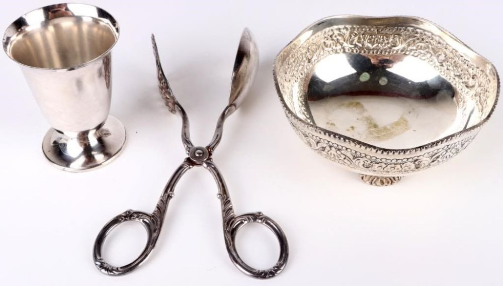 Lot 146237: STERLING SILVER VINTAGE BOWL, CUP, & SALAD PRONGS