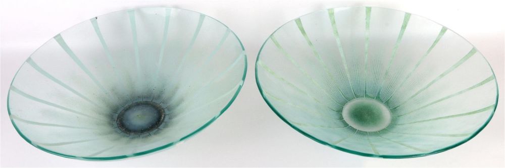 Lot 148214: MAURICE HEATON (1900 - 1990) GLASS ART BOWLS - 2