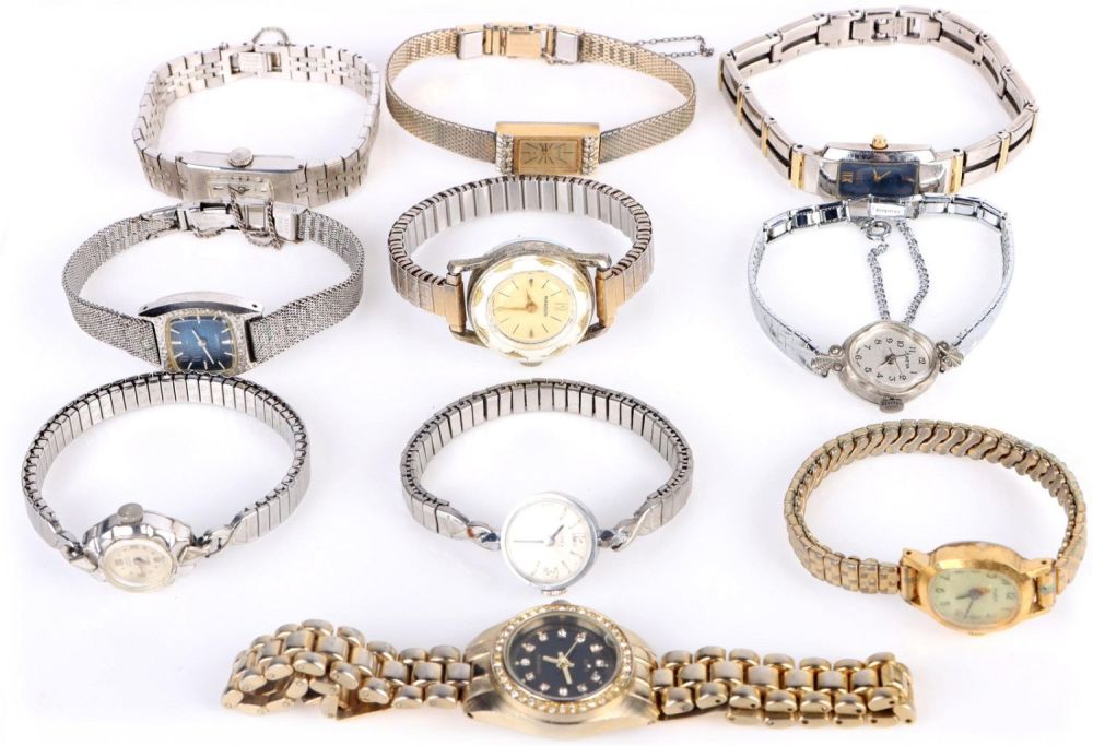 Lot 148220: VINTAGE COLLECTIBLE LADIES WRISTWATCHES - (10)