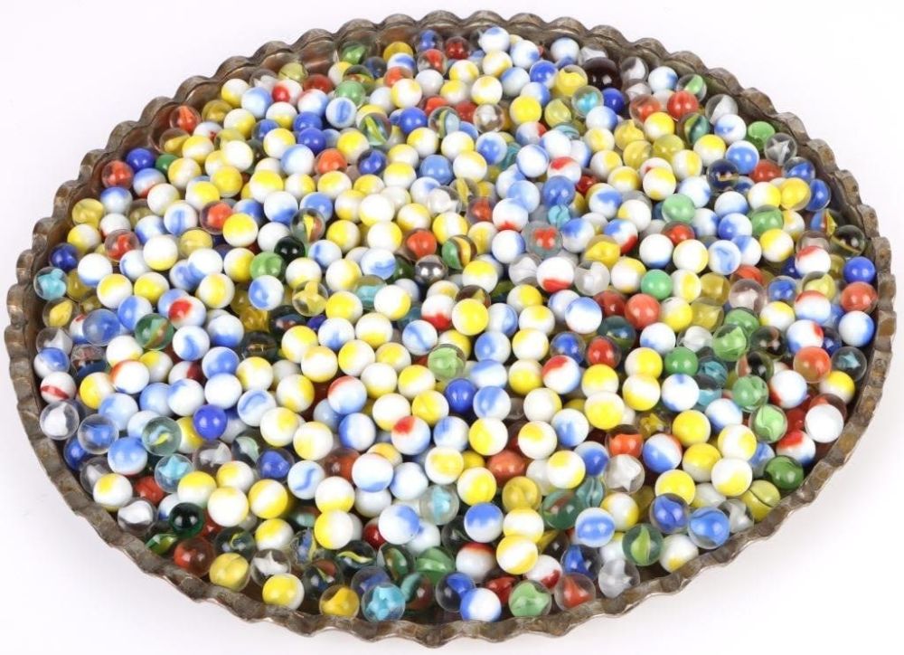Lot 150210A: VINTAGE COLLECTIBLE GLASS MARBLES ~ 600 MARBLES