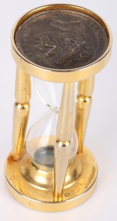 Lot 152248: FRENCH NAPOLEAN 1805 COIN INSET BRASS HOURGLASS