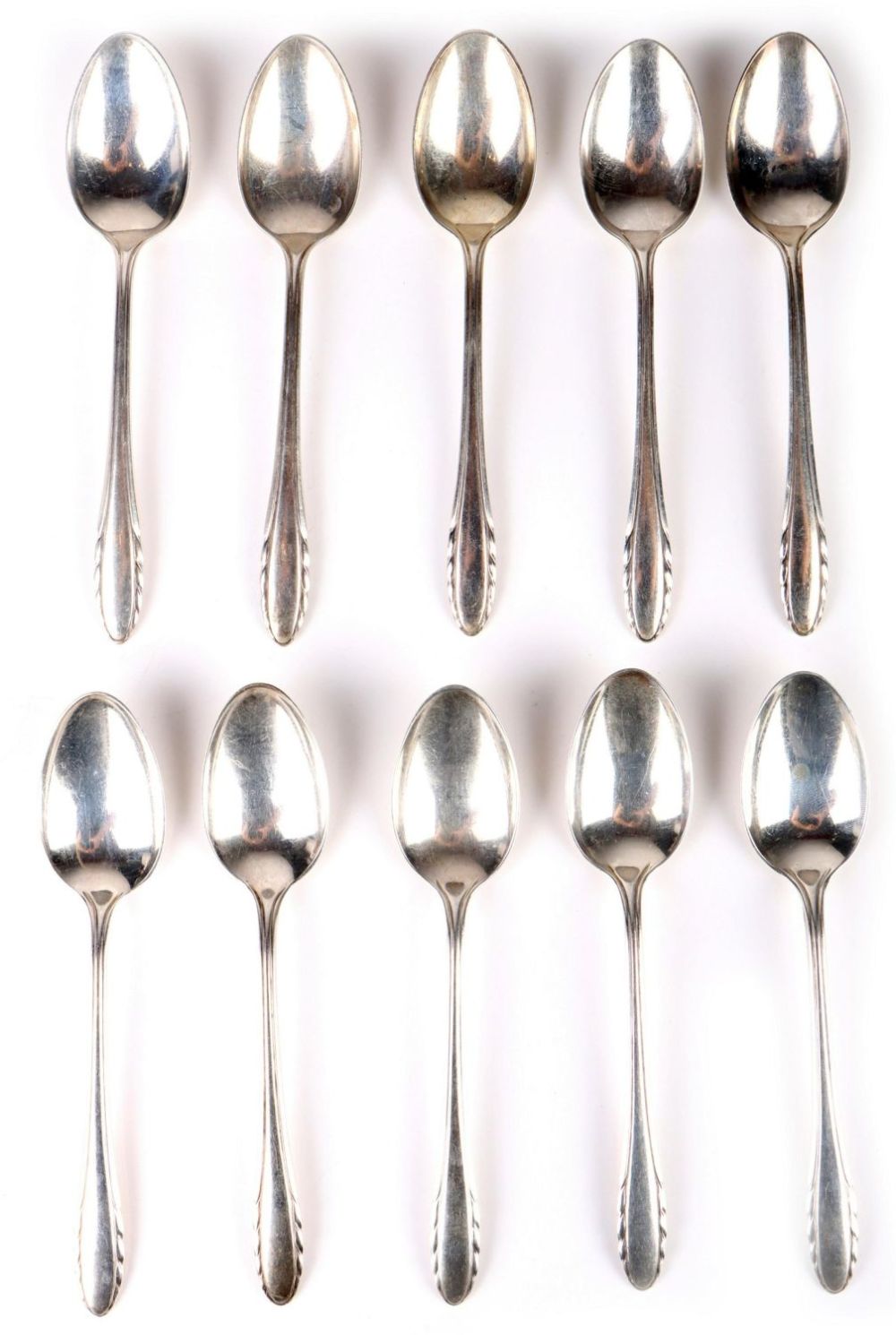 Lot 156247: STERLING SILVER LYRIC PLACE SPOONS LOT OF 10