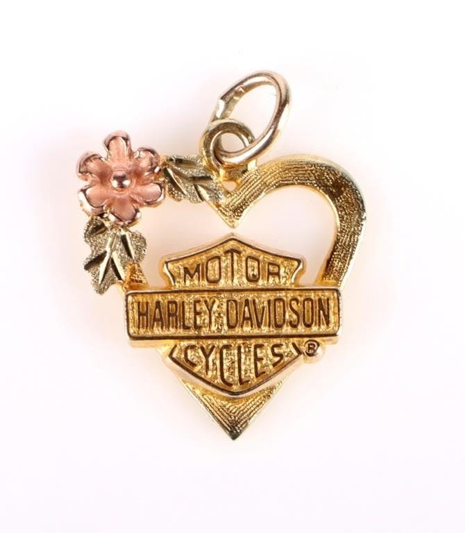 Lot 157168: 10K YELLOW GOLD HARLEY-DAVIDSON LADIES PENDANT