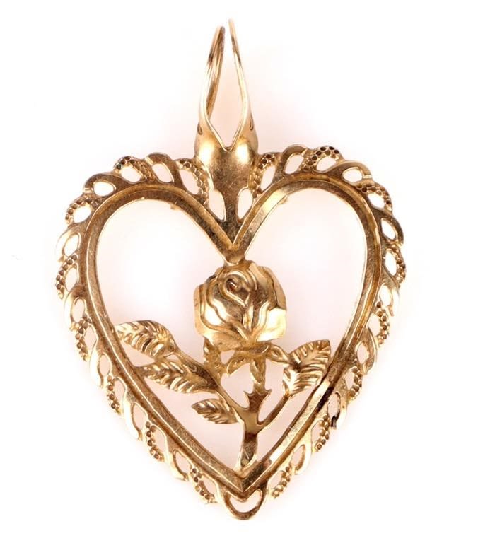 Lot 157169: 10K YELLOW GOLD LADIES HEART PENDANT