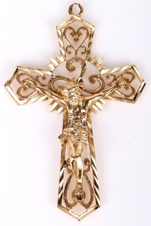 Lot 157183: 14K YELLOW GOLD RELIGIOUS CROSS PENDANT