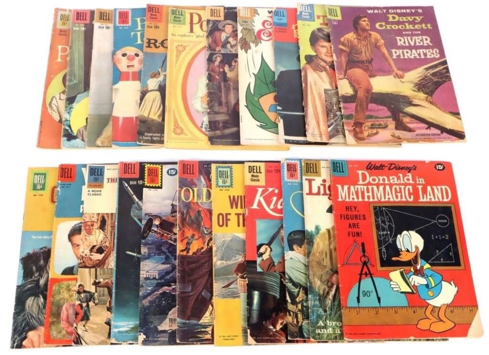 Lot 157217: WALT DISNEY'S SILVER AGE DELL COMIC BOOKS