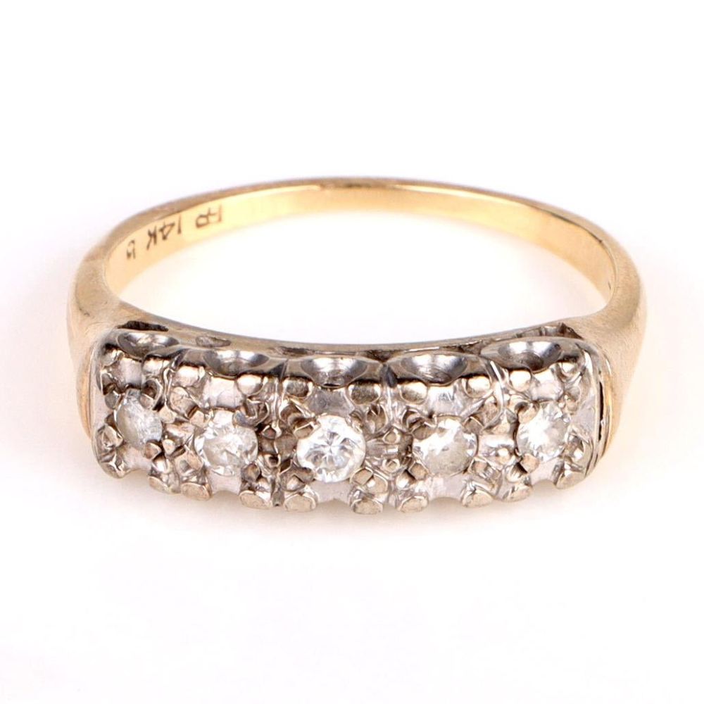 Lot 157080: 14K YELLOW GOLD DIAMOND LADIES RING - 0.25CTW