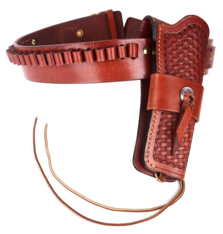 Lot 158209: VINTAGE LEATHER COWBOY BELT AND HOLSTER