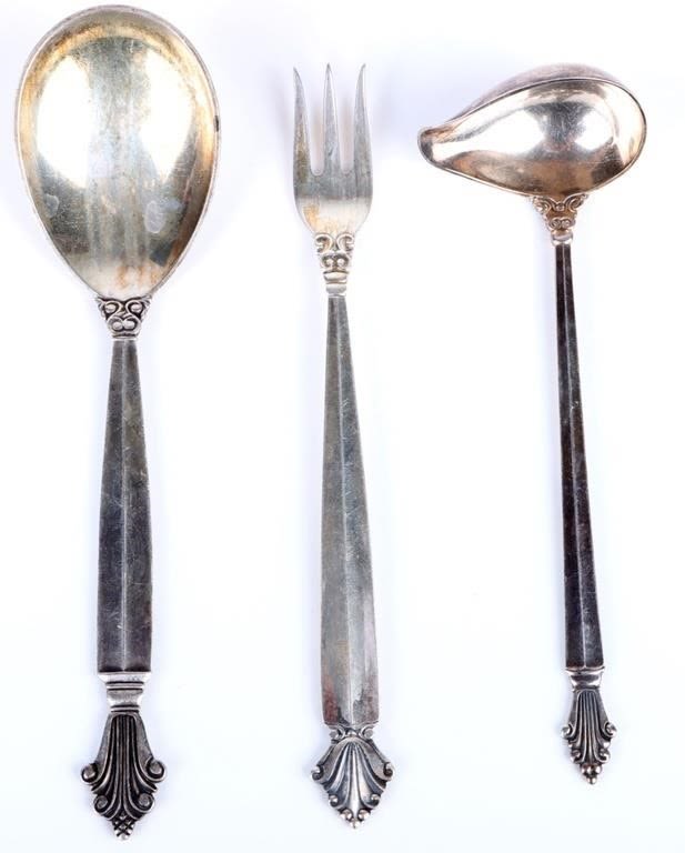Lot 158256: GEORG JENSEN STERLING SILVER SERVING WARE