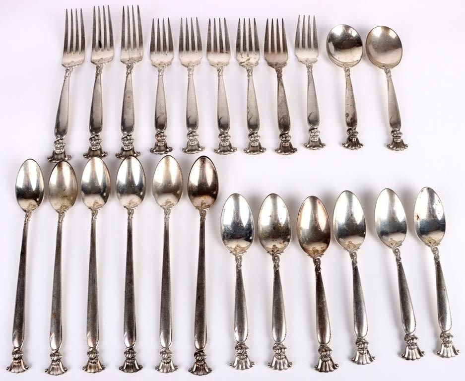 Lot 158272: ROMANCE OF THE SEA STERLING DINNERWARE LOT OF 23