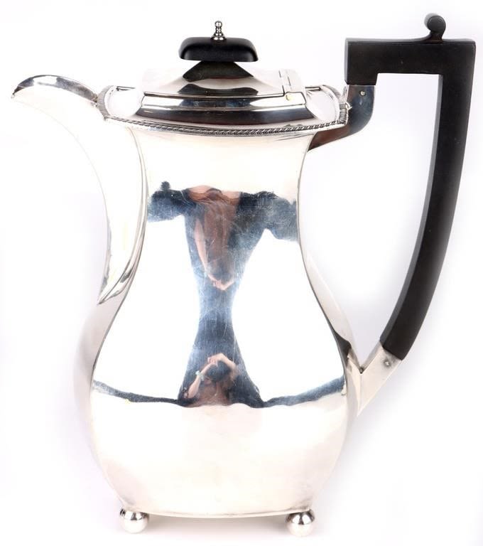Lot 158276: 1934 BIRMINGHAM BARROWCLIFT STERLING PITCHER