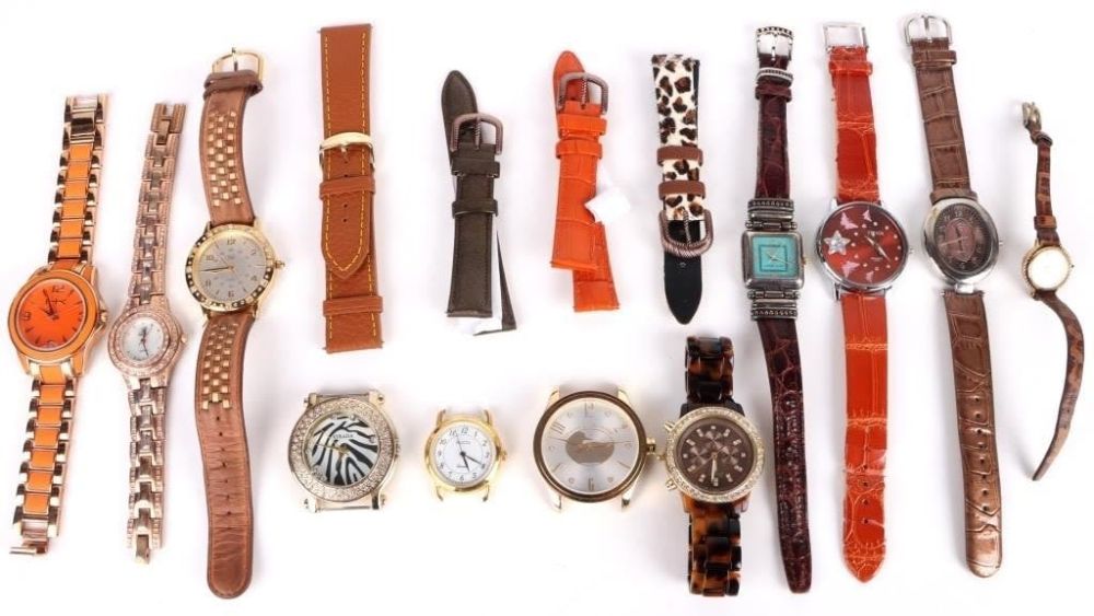 Lot 158287: COLLECTIBLE LADIES WRISTSWATCHES SHADES OF BROWN