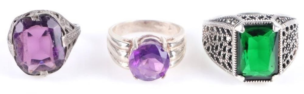 Lot 158026: STERLING SILVER GREEN AND PURPLE CRYSTAL RINGS