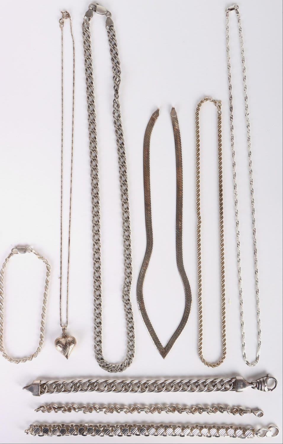 Lot 160152: SOLID STERLING SILVER NECKLACES & BRACELETS