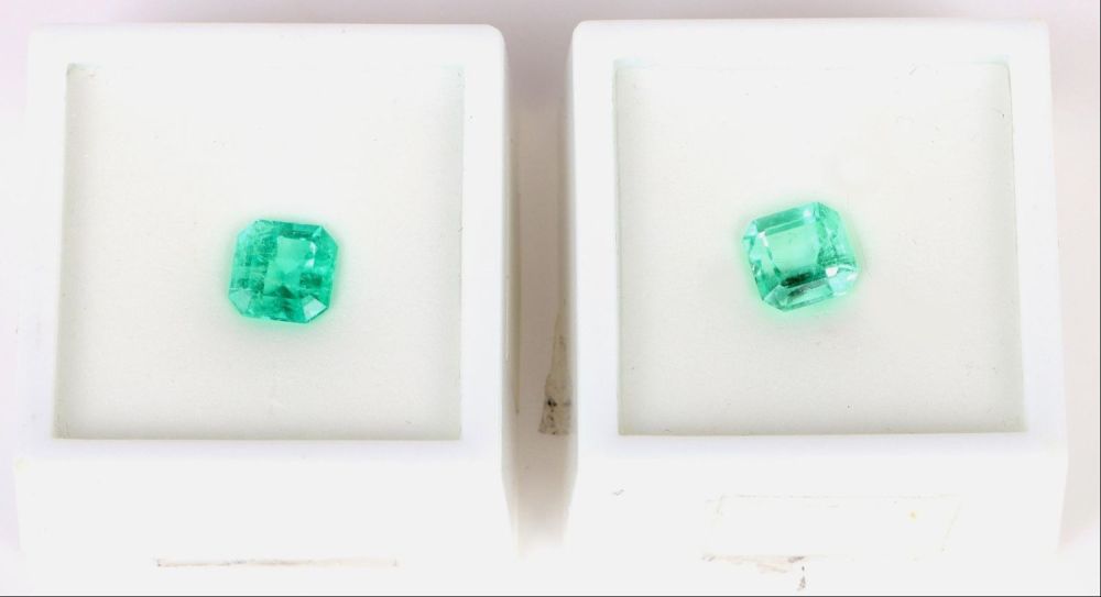 Lot 160158: 2.486CT & 2.476CT CUT EMERALDS W/ APPRAISAL