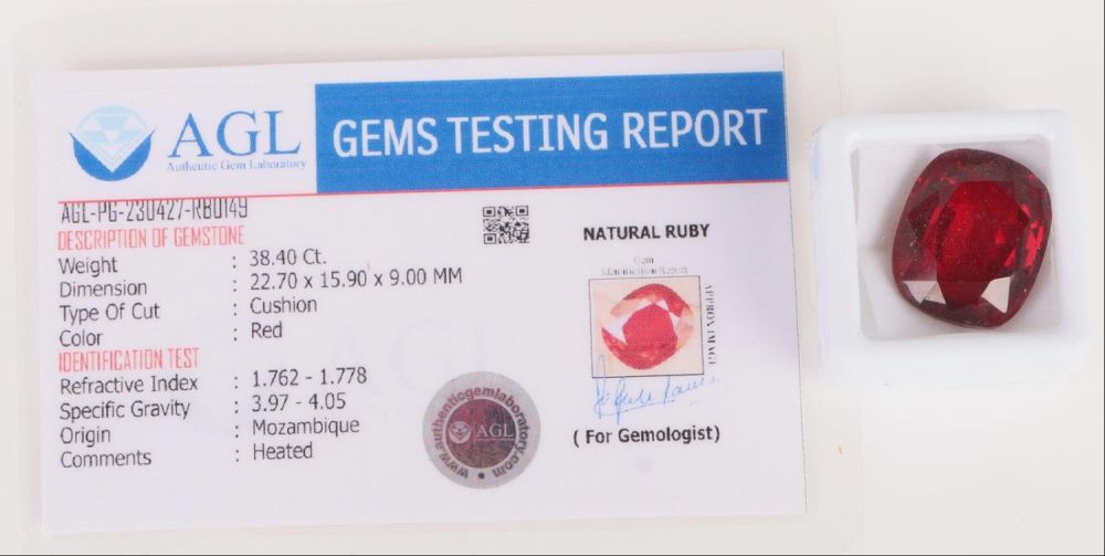 Lot 160162: 38.40CT GENUINE LOOSE RED RUBY W/ CERT.