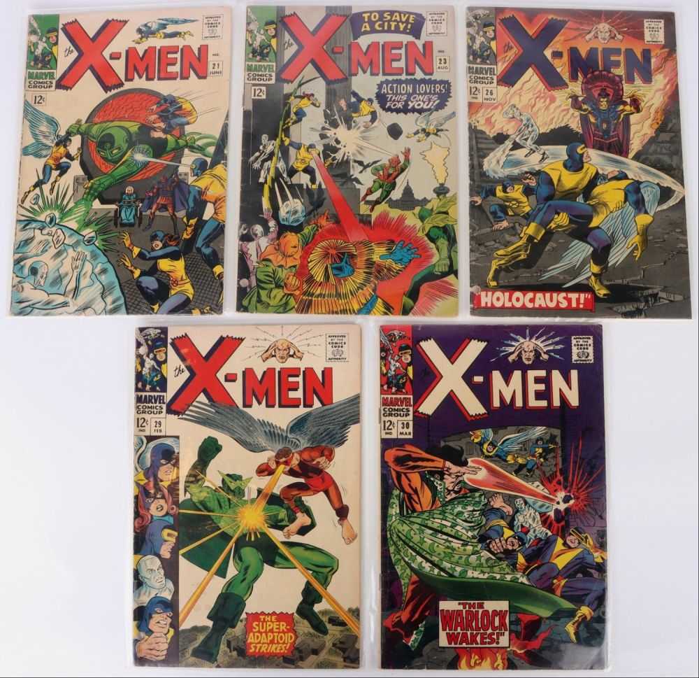 Lot 160185: UNCANNY X-MEN ASSORTED COMIC BOOK LOT OF 5