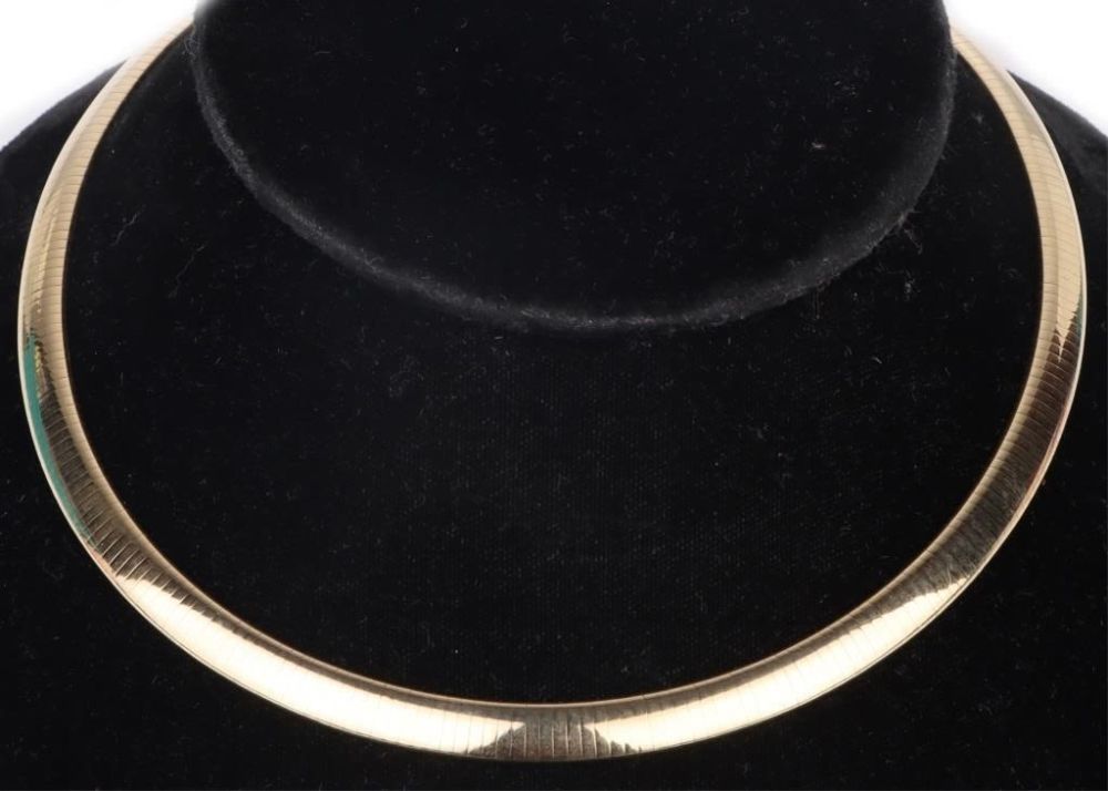 Lot 166154: 14K YELLOW GOLD UNISEX SERPENTINE CHAIN NECKLACE
