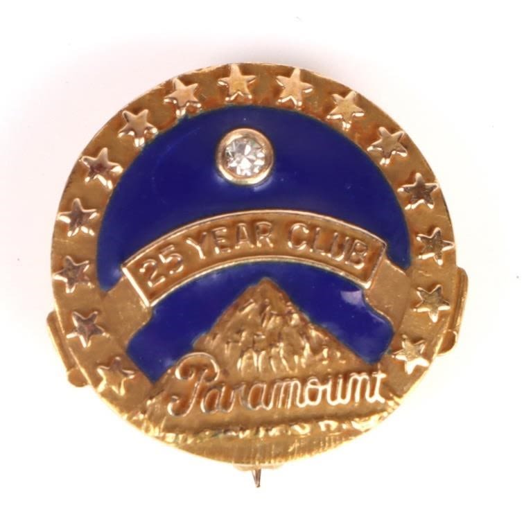 Lot 166185: 14K GOLD DIAMOND PARAMOUNT STUDIOS 25 YEAR PIN