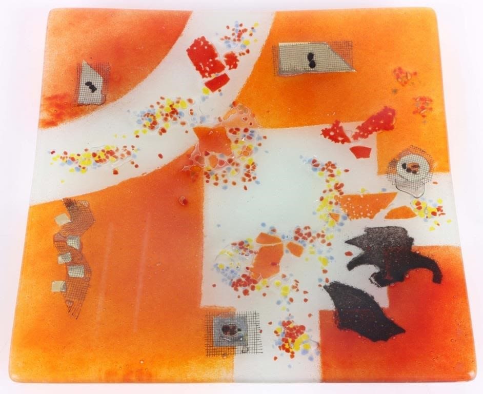 Lot 166310: VINTAGE MURANO GLASS ABSTRACT ART PLATE UNSIGNED