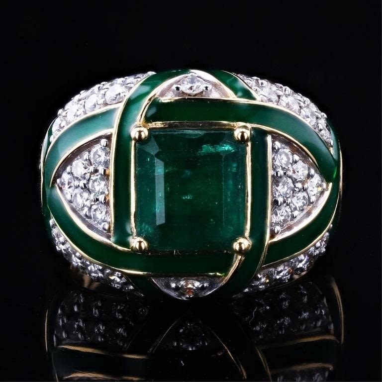 Lot 168169: 3.28CT EMERALD DIAMOND 18K YELLOW GOLD RING
