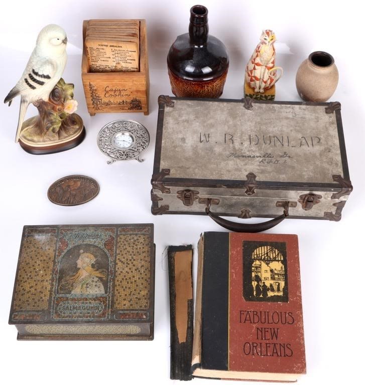 Lot 169276: ESTATE LOT COLLECTIBLES & ITEMS LOT OF 10