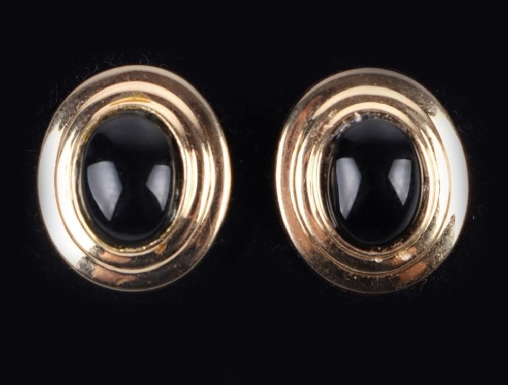 Lot 172127: 14K YELLOW GOLD BLACK ONYX LADIES EARRINGS