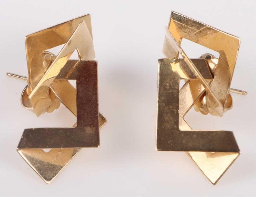 Lot 172130: 14K YELLOW GOLD ARTISTIC LADIES EARRINGS