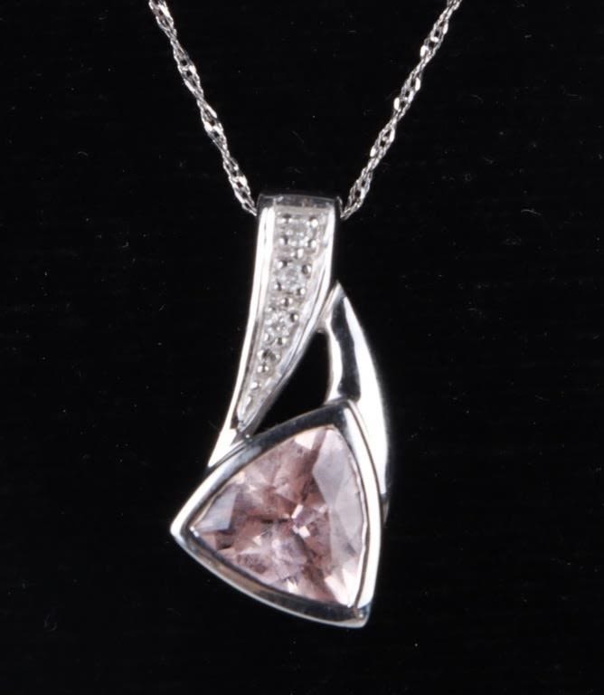Lot 172142: 14K WHITE GOLD MORGANITE DIAMOND LADIES NECKLACE