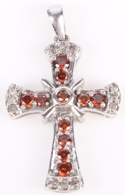 Lot 172153: 0.43CTW 10K WHITE GOLD CROSS PENDANT