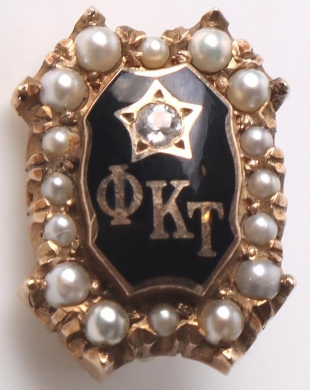 Lot 172164: 10K YELLOW GOLD SORORITY PEARL LADIES PIN