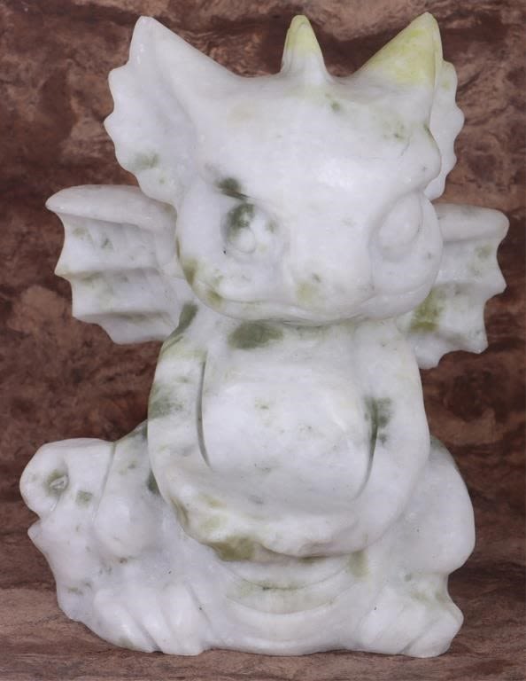 Lot 172183: 4.5LB WHITE JADEITE INCENSE DRAGON 6.5" TALL