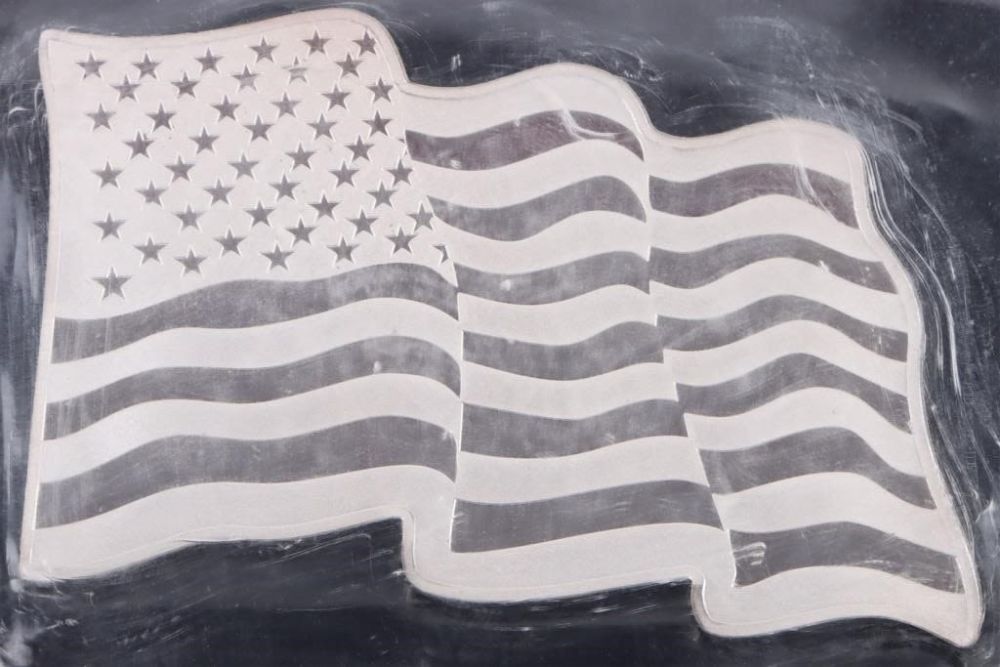 Lot 172275: 1 OZT SMI AMERICAN FLAG BULLION SEALED