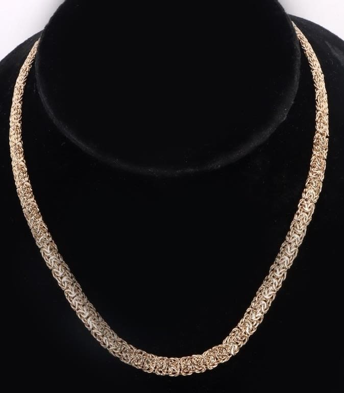 Lot 172144a: 14K YELLOW GOLD BYZANTINE LADIES NECKLACE