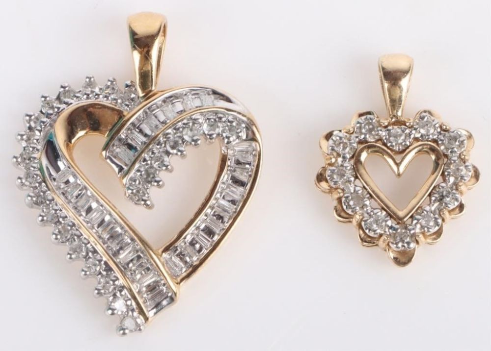 Lot 173207: 10K YELLOW GOLD DIAMOND LADIES PENDANTS - (2)