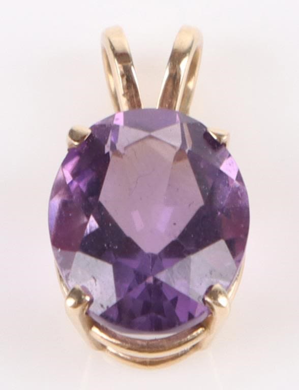 Lot 173208: 14K YELLOW GOLD AMETHYST LADIES PENDANT