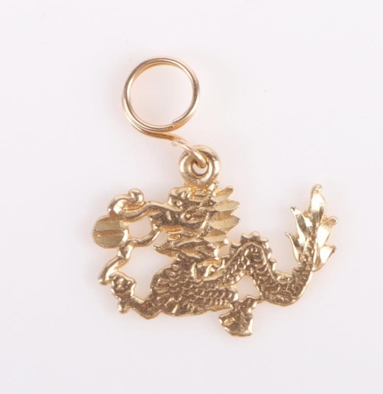 Lot 173215: 14K YELLOW GOLD ASIAN DRAGON LADIES PENDANT