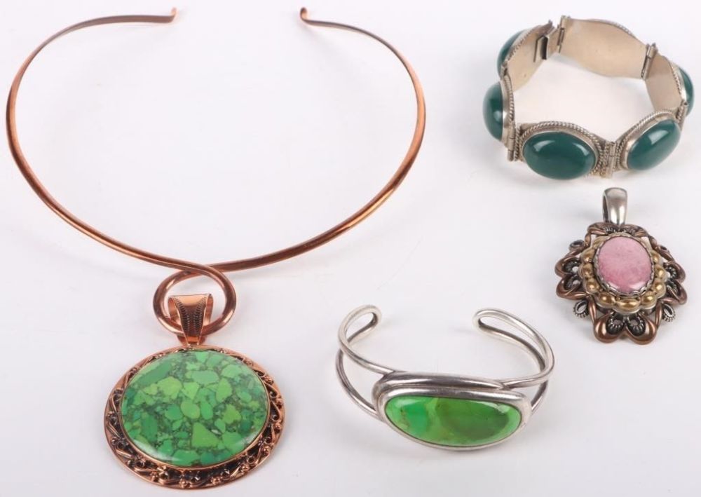 Lot 173229: STERLING SILVER & BRASS LADIES JEWELRY - LOT OF 4