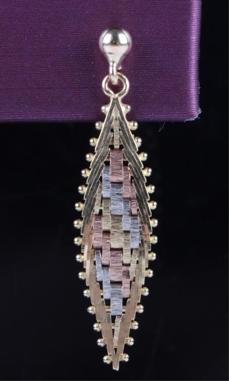 Lot 174216: 14K TRI-GOLD LEAF LADIES EARRINGS
