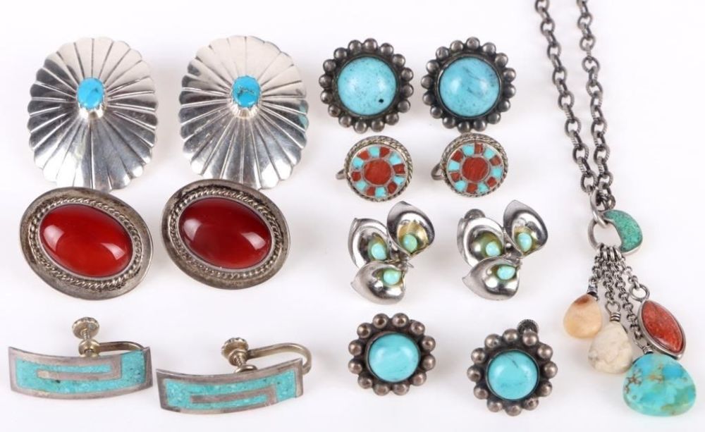 Lot 174238: SOUTHWEST STYLE STERLING SILVER LADIES JEWELRY