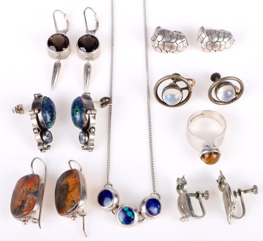 Lot 174240: STERLING SILVER GEMSTONE LADIES JEWELRY