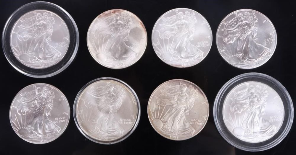 Lot 177358: .999 FINE SILVER 1 OZ EAGLES ROUNDS - LOT OF 8