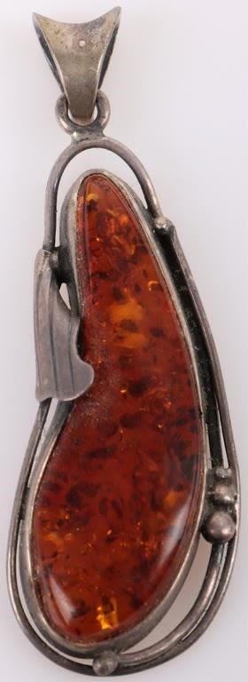 Lot 178240: STERLING SILVER AMBER LADIES SOUTHWEST PENDANT