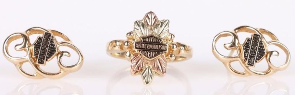 Lot 178244: 10K TRI-GOLD HARLEY DAVIDSON RING & EARRINGS