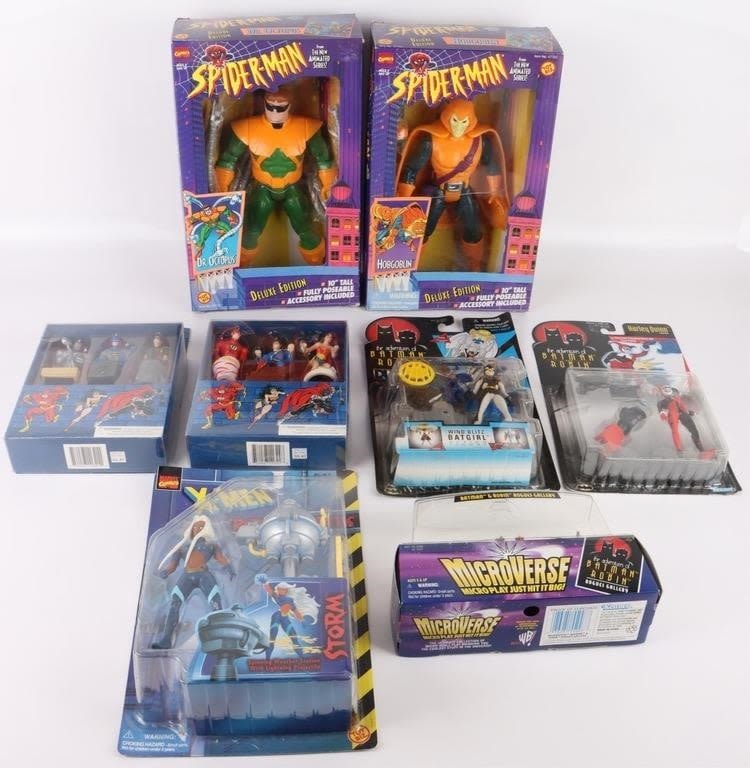 Lot 178350: DC & MARVEL COLLECTIBLE FIGURES, PENS, & MORE